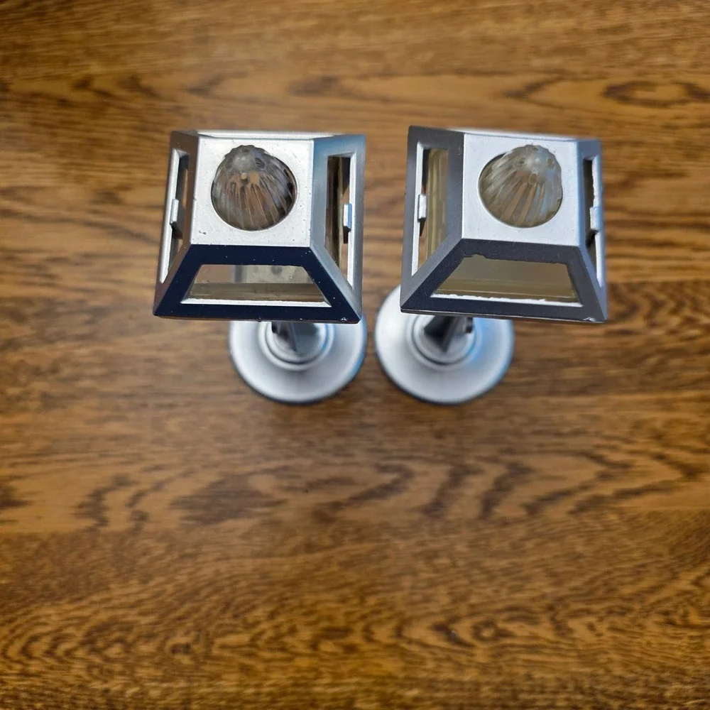 Vintage 1950s Street Lamp Salt and‎ Pepper Shakers Silver Lantern Gas Light Set